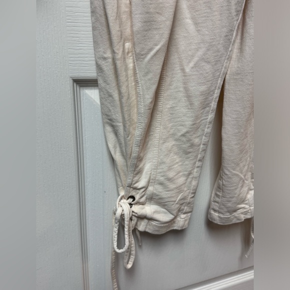 Free People. FP One ivory jumpsuit. Size XS. - Picture 4 of 8